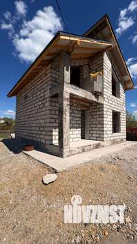 Дом 200м², 2-этажный, участок 5 сот.  