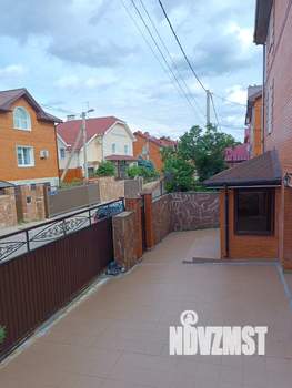 Коттедж 441м², 3-этажный, участок 8 сот.  