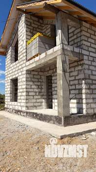 Дом 200м², 2-этажный, участок 5 сот.  