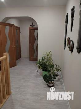 Коттедж 207м², 2-этажный, участок 6 сот.  