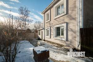 Дом 280м&sup2;, 3-этажный, участок 8 сот.  