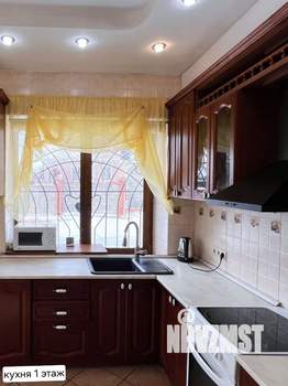 Коттедж 350м&sup2;, 3-этажный, участок 16 сот.  