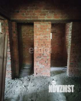 Дом 345м², 2-этажный, участок 17 сот.  