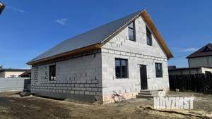 Дом 140м², 2-этажный, участок 5 сот.  