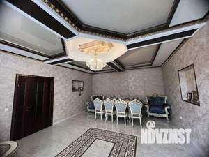 Коттедж 240м², 2-этажный, участок 8 сот.  