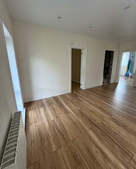 Дом 180м², 2-этажный, участок 9 сот.  