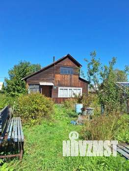 Дом 61м², 2-этажный, участок 10 сот.  