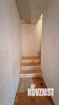 Коттедж 240м², 2-этажный, участок 5 сот.  