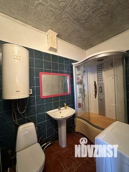 Коттедж 270м&sup2;, 2-этажный, участок 6 сот.  