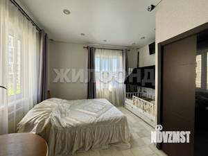 Дом 148м², 2-этажный, участок 10 сот.  