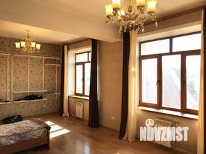 Коттедж 650м&sup2;, 3-этажный, участок 6 сот.  