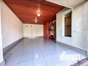 Таунхаус 275м², 6-этажный, участок 1 сот.  