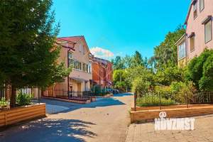 Таунхаус 185м², 2-этажный, участок 2 сот.  