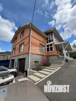 Коттедж 240м², 2-этажный, участок 15 сот.  