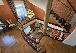 Дом 533м², 3-этажный, участок 7 сот.  