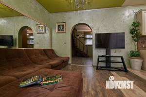 Коттедж 140м², 2-этажный, участок 4 сот.  