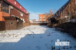 Дом 280м&sup2;, 3-этажный, участок 8 сот.  