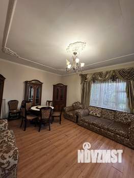 Дом 534м², 3-этажный, участок 18 сот.  