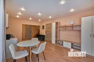 Дом 151м², 2-этажный, участок 9 сот.  