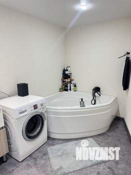 Коттедж 200м², 2-этажный, участок 7 сот.  