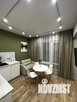 1-к квартира, посуточно, 35м2, 1/13 этаж