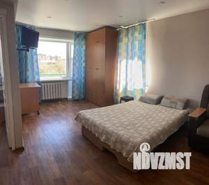 1-к квартира, посуточно, 32м2, 5/5 этаж