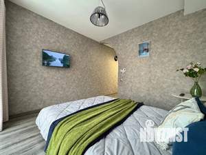 Студия квартира, посуточно, 35м2, 8/14 этаж