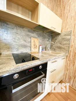 Студия квартира, посуточно, 30м2, 4/16 этаж