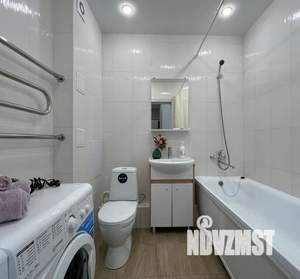 Студия квартира, посуточно, 50м2, 18/20 этаж