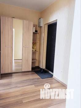 1-к квартира, посуточно, 35м2, 9/16 этаж