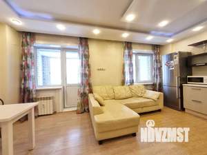 Студия квартира, посуточно, 40м2, 3/12 этаж