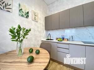 Студия квартира, посуточно, 28м2, 12/12 этаж