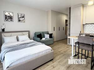Студия квартира, посуточно, 35м2, 10/18 этаж