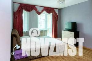 1-к квартира, посуточно, 45м2, 4/8 этаж