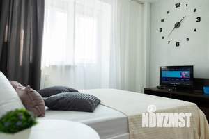 1-к квартира, посуточно, 55м2, 4/10 этаж