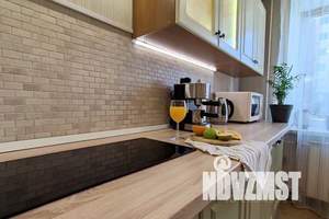 4-к квартира, посуточно, 65м2, 2/5 этаж