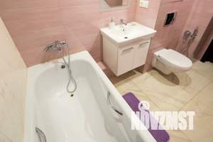 2-к квартира, посуточно, 41м2, 13/18 этаж