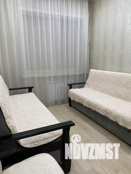 1-к квартира, посуточно, 35м2, 3/9 этаж