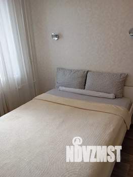 1-к квартира, посуточно, 40м2, 13/18 этаж