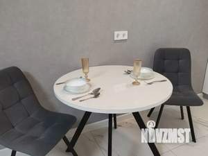 Студия квартира, посуточно, 41м2, 2/17 этаж