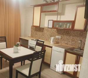 1-к квартира, посуточно, 64м2, 1/1 этаж