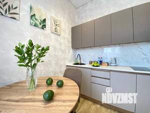 Студия квартира, посуточно, 28м2, 12/12 этаж