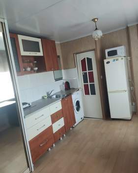 Студия квартира, на длительный срок, 27м2, 1/2 этаж