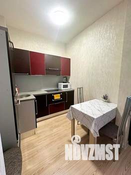 1-к квартира, посуточно, 42м2, 1/1 этаж