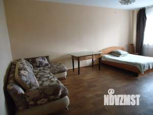 1-к квартира, посуточно, 42м2, 4/15 этаж