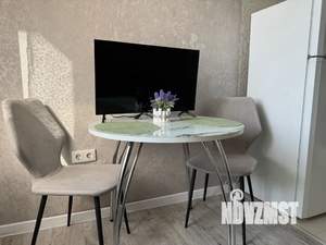 1-к квартира, посуточно, 42м2, 14/18 этаж
