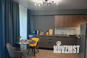 1-к квартира, посуточно, 32м2, 7/10 этаж