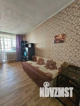 Студия квартира, посуточно, 28м2, 3/4 этаж