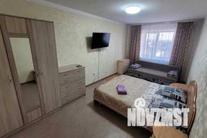 1-к квартира, посуточно, 28м2, 9/16 этаж