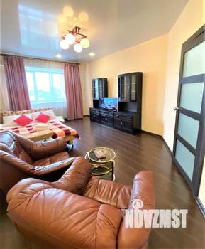 1-к квартира, посуточно, 46м2, 1/1 этаж